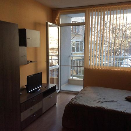 Marina Studio Бургас Екстериор снимка